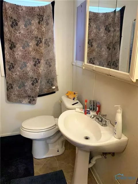 744 Wright Ave, Toledo, OH 43609 photo 9