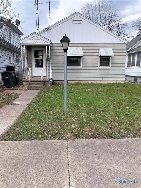 744 Wright Ave, Toledo, OH 43609 photo 1