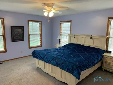 128 Deerfield Cir, Bryan, OH 43506 photo 22
