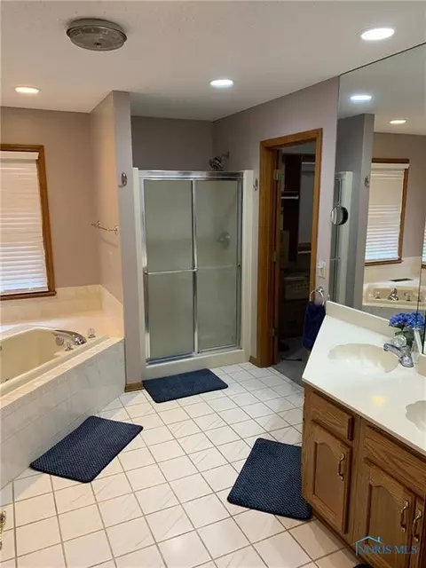 128 Deerfield Cir, Bryan, OH 43506 photo 23