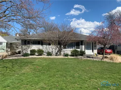 1078 Leith St, Maumee, OH 43537 photo 1