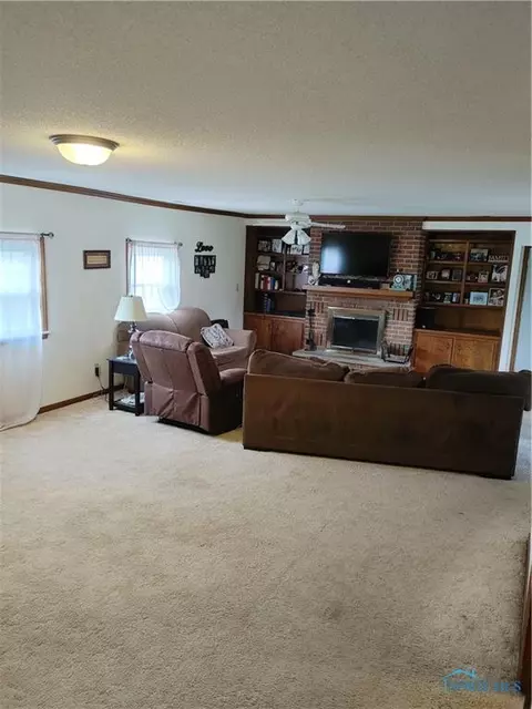101 Robrock St, Bryan, OH 43506 photo 4