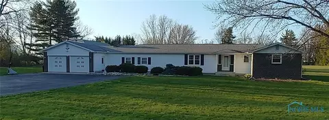 101 Robrock St, Bryan, OH 43506 photo 1