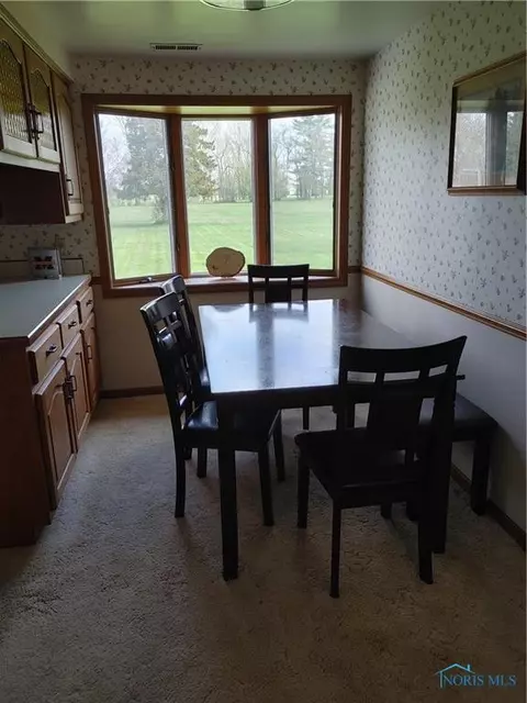 101 Robrock St, Bryan, OH 43506 photo 7