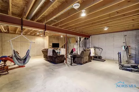2108 Bluestone Dr, Findlay, OH 45840 photo 35