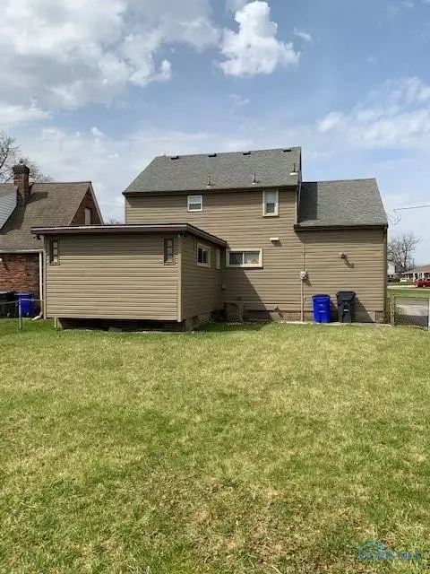 1018 Cuthbert Rd, Toledo, OH 43607 photo 3