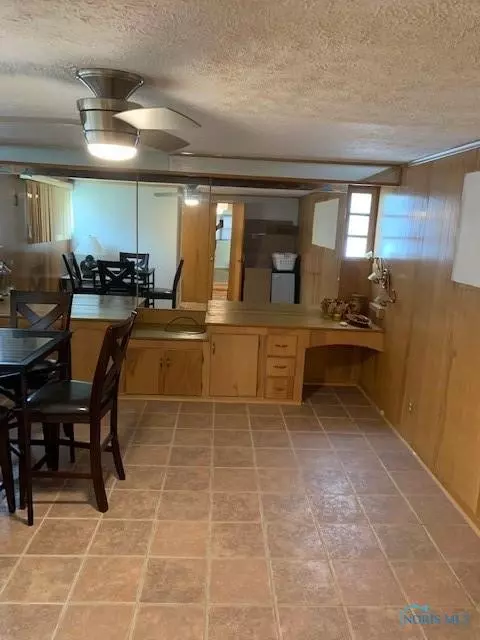 1018 Cuthbert Rd, Toledo, OH 43607 photo 10