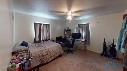 2009 Perth St, Toledo, OH 43607 photo 8
