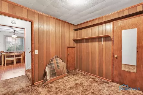 5032 N Egger Rd, Toledo, OH 43615 photo 2
