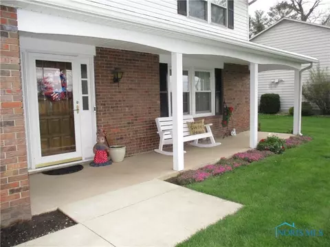 100 Oak Meadows Dr, Bryan, OH 43506 photo 4