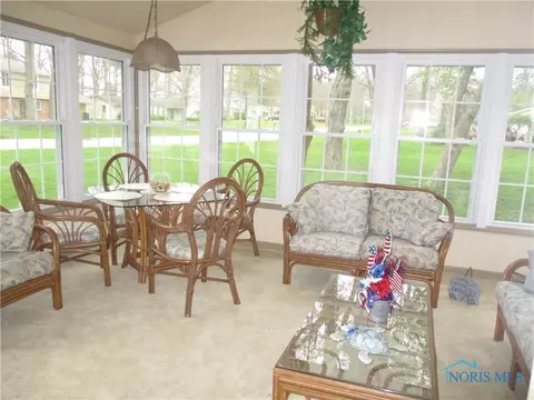 100 Oak Meadows Dr, Bryan, OH 43506 photo 8