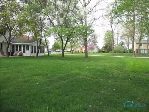 100 Oak Meadows Dr, Bryan, OH 43506 photo 38