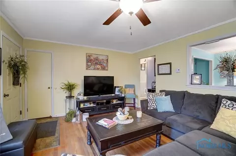501 S Patterson St, Forest, OH 45843 photo 6
