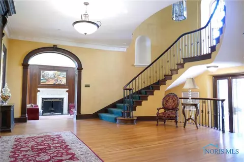 2109 Richmond Rd, Toledo, OH 43607 photo 29
