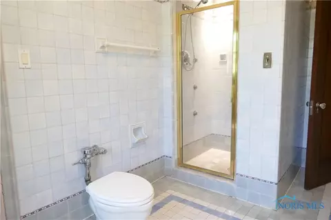 2109 Richmond Rd, Toledo, OH 43607 photo 47