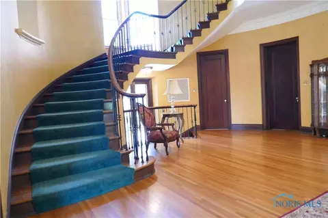 2109 Richmond Rd, Toledo, OH 43607 photo 33