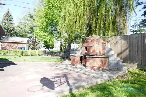 2109 Richmond Rd, Toledo, OH 43607 photo 14