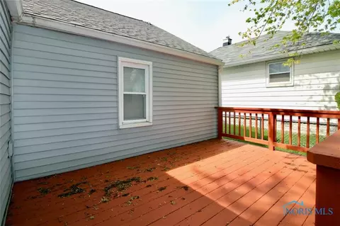 206 Windsor Rd, Walbridge, OH 43465 photo 36