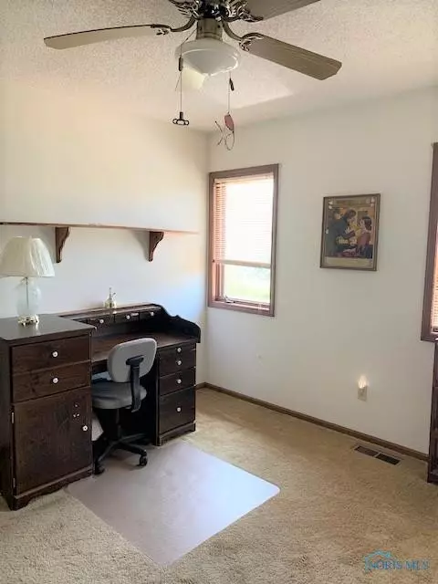806 Cardinal Dr, Bryan, OH 43506 photo 15
