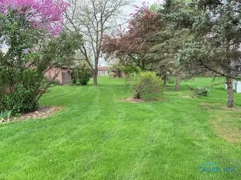 806 Cardinal Dr, Bryan, OH 43506 photo 24