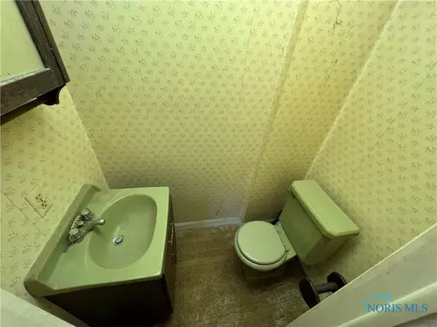 701 White St, Maumee, OH 43537 photo 7