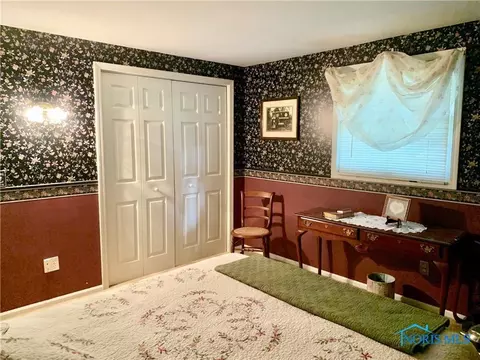 102 Oak Meadows Dr, Bryan, OH 43506 photo 18