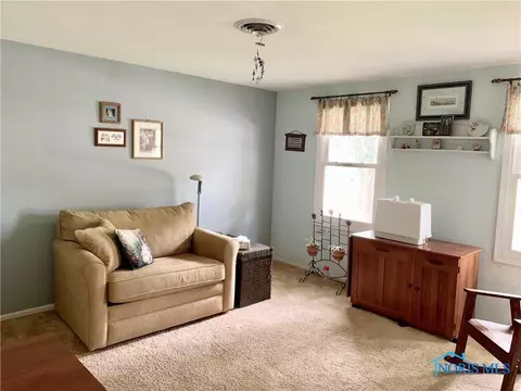 102 Oak Meadows Dr, Bryan, OH 43506 photo 22