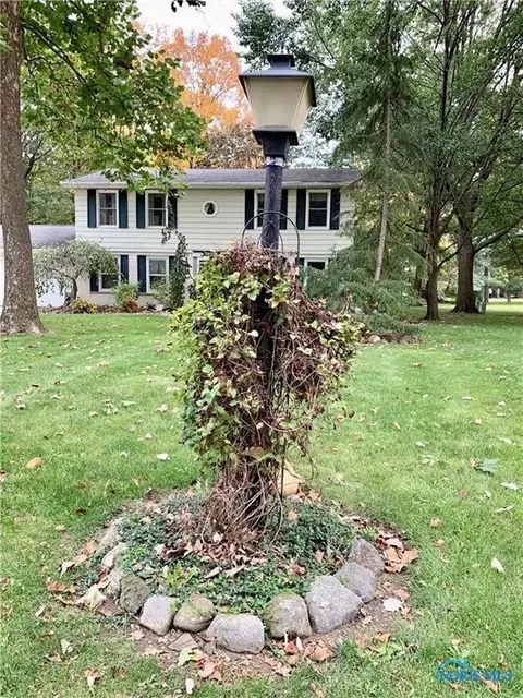 102 Oak Meadows Dr, Bryan, OH 43506 photo 38