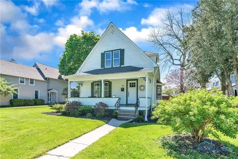408 E Dudley St, Maumee, OH 43537 photo 4