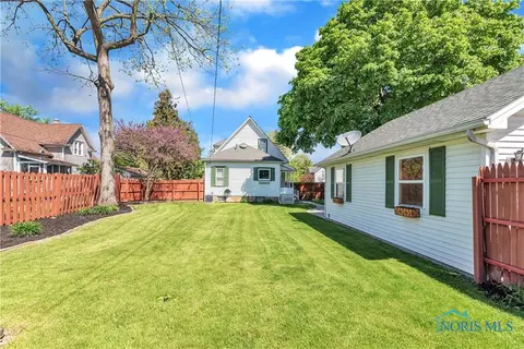 408 E Dudley St, Maumee, OH 43537 photo 27