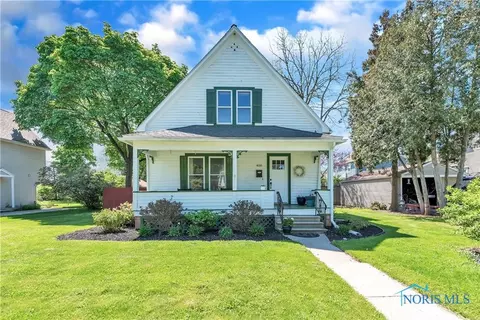 408 E Dudley St, Maumee, OH 43537 photo 3