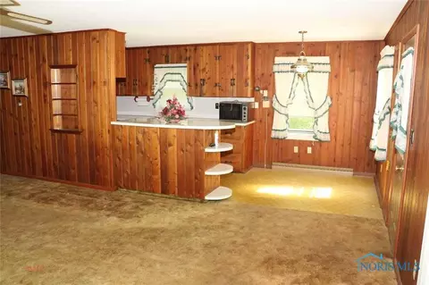 487 West Ave, Curtice, OH 43412 photo 6