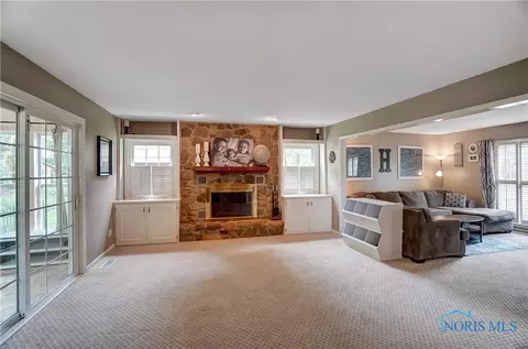 2320 Foxfire Ln, Findlay, OH 45840 photo 8