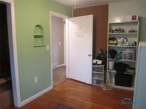 813 E 5th St, Ottawa, OH 45875 photo 13