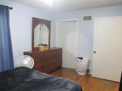 813 E 5th St, Ottawa, OH 45875 photo 16