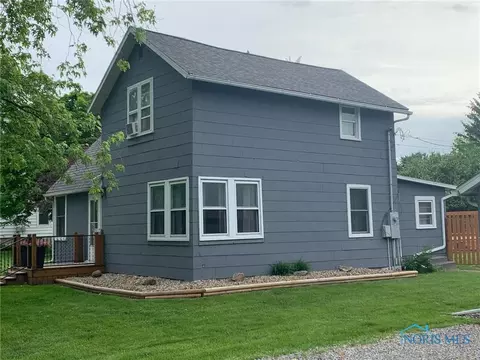 815 S Cherry St, Bryan, OH 43506 photo 3