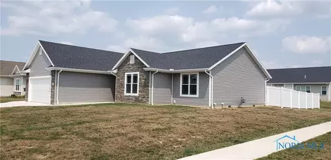 9315 Shaffer St, Findlay, OH 45840
