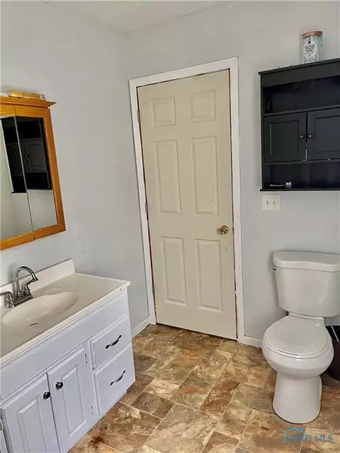 409 Main St, Delta, OH 43515 photo 15