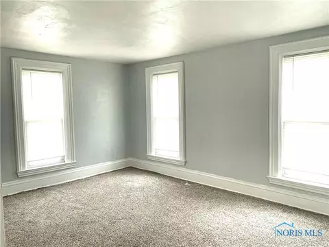 409 Main St, Delta, OH 43515 photo 7