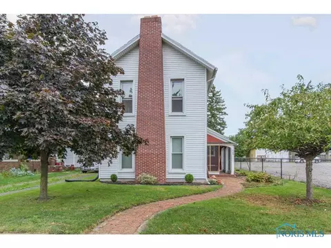 409 Main St, Delta, OH 43515 photo 1