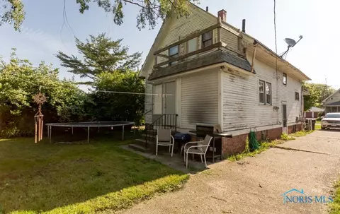 856 Grasser St, Oregon, OH 43616 photo 16