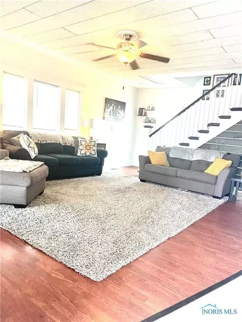 313 W Maple St, Bryan, OH 43506 photo 15