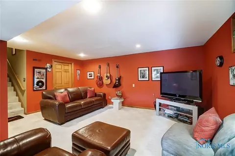 1908 Greystone Dr, Findlay, OH 45840 photo 32
