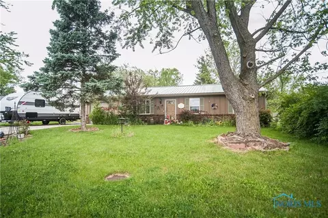 1311 E Wilson St, Bryan, OH 43506 photo 1