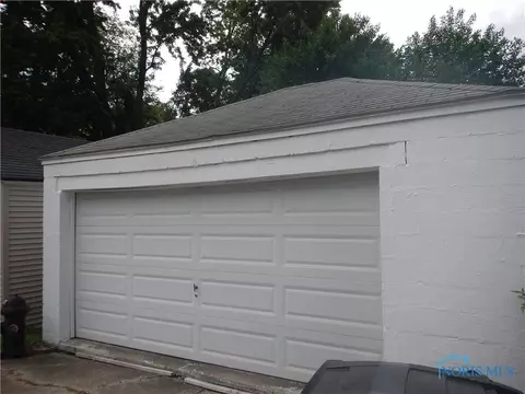 835 Wright Ave, Toledo, OH 43609 photo 18