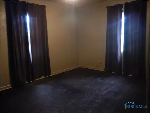835 Wright Ave, Toledo, OH 43609 photo 6