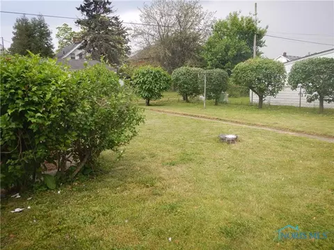835 Wright Ave, Toledo, OH 43609 photo 17