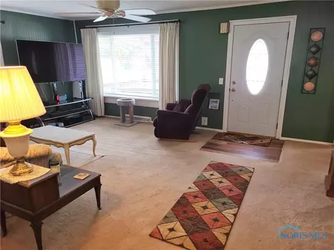 231 Eagle St, Findlay, OH 45840 photo 6