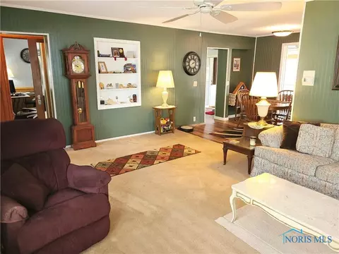 231 Eagle St, Findlay, OH 45840 photo 4