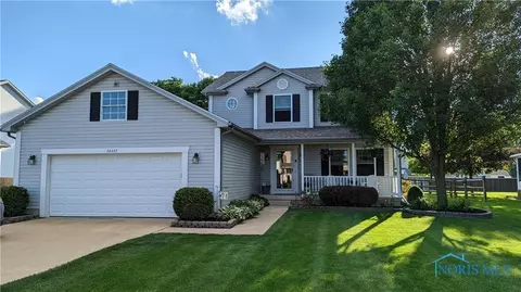 28207 Schriber St, Walbridge, OH 43465 photo 1